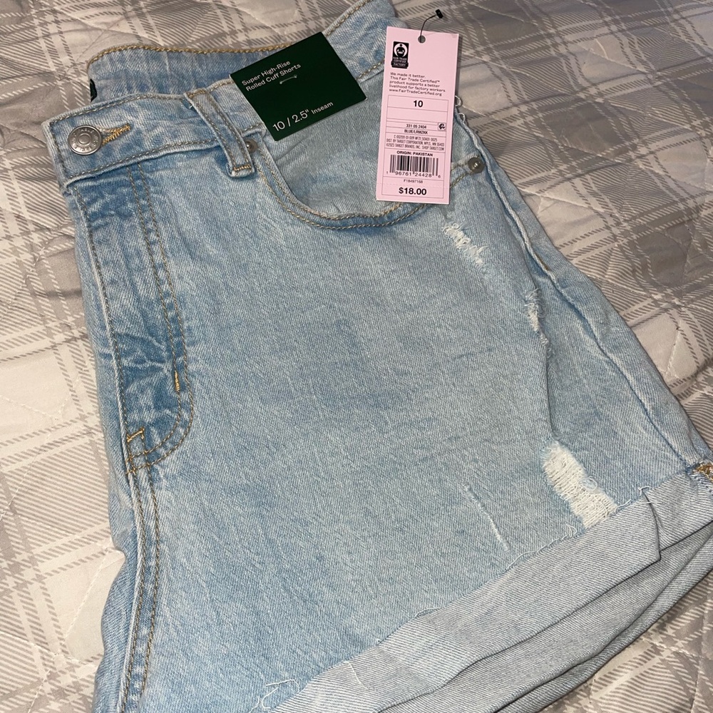 Wild fable target brand new Super High Rose Rolled Cuff Shorts